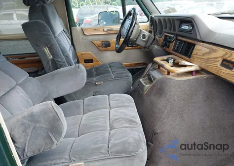 1996 Dodge Ram Van B2500 z USA, uszkodzony, nr VIN 2B6HB21Y7TK149252